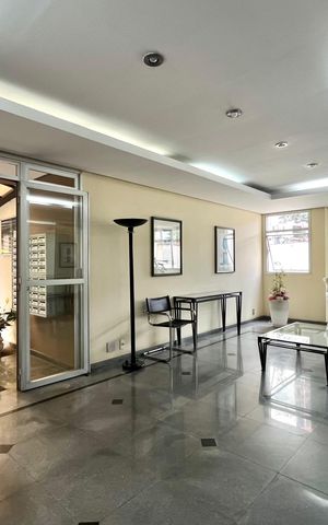 Apartamento à venda com 44m², 2 quartos e 1 vaga Apartamento à venda com 44m², 2 quartos e 1 vagaHall social