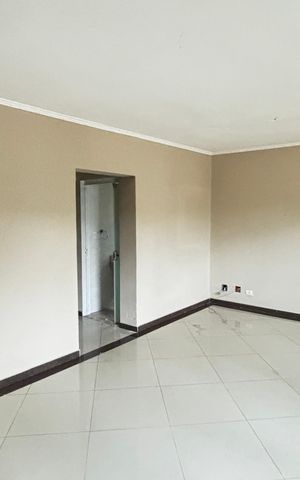 Casa para alugar com 175m², 3 quartos e 2 vagas Casa para alugar com 175m², 3 quartos e 2 vagasSala