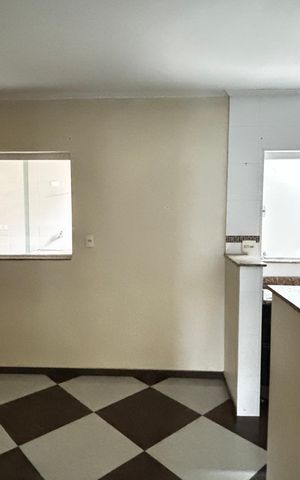 Casa para alugar com 175m², 3 quartos e 2 vagas Casa para alugar com 175m², 3 quartos e 2 vagasBanheiro