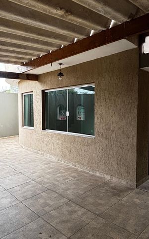 Casa para alugar com 175m², 3 quartos e 2 vagas Casa para alugar com 175m², 3 quartos e 2 vagasQuintal