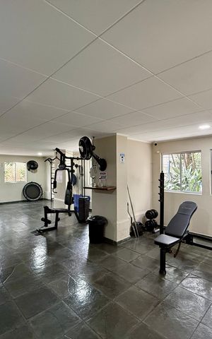 Apartamento à venda com 55m², 2 quartos e 1 vaga Apartamento à venda com 55m², 2 quartos e 1 vagaAcademia