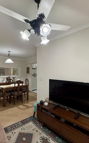 Apartamento à venda com 55m², 2 quartos e 1 vaga Apartamento à venda com 55m², 2 quartos e 1 vagaSala