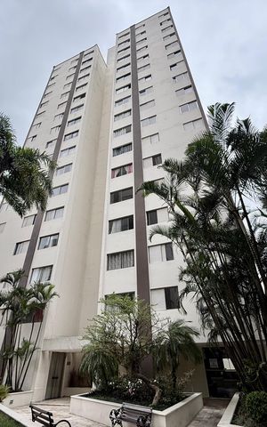 Apartamento à venda com 55m², 2 quartos e 1 vaga Apartamento à venda com 55m², 2 quartos e 1 vagaFachada Bloco