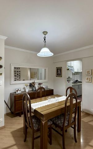 Apartamento à venda com 55m², 2 quartos e 1 vaga Apartamento à venda com 55m², 2 quartos e 1 vagaSala