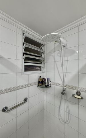 Apartamento à venda com 55m², 2 quartos e 1 vaga Apartamento à venda com 55m², 2 quartos e 1 vagaBanheiro