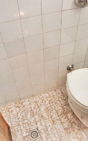 Apartamento para alugar com 67m², 2 quartos e sem vaga Apartamento para alugar com 67m², 2 quartos e sem vagaBanheiro de Serviço