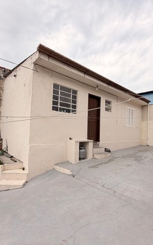 Casa à venda com 174m², 3 quartos e 3 vagasEdícula