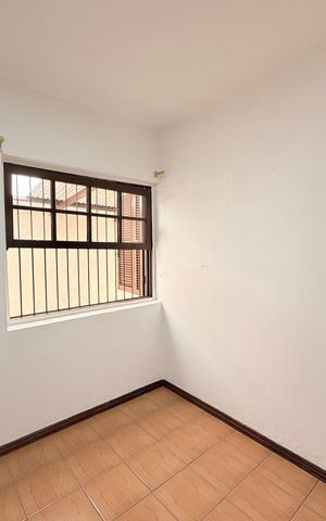 Casa à venda com 174m², 3 quartos e 3 vagasQuarto 2