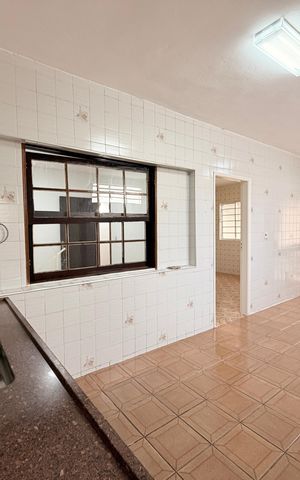 Casa à venda com 174m², 3 quartos e 3 vagasCozinha