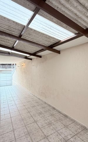 Casa à venda com 174m², 3 quartos e 3 vagasGaragem