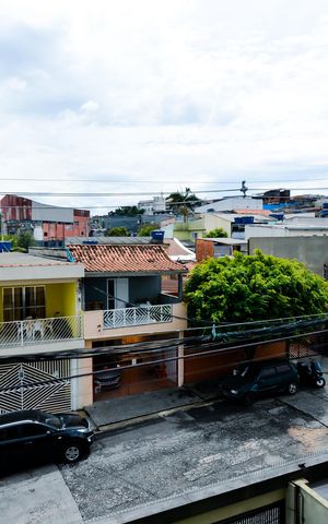 Apartamento para alugar com 52m², 2 quartos e 1 vagaÁrea de Serviço - Vista 
