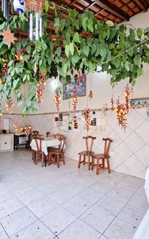 Casa à venda com 272m², 6 quartos e 4 vagas