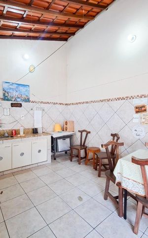 Casa à venda com 272m², 6 quartos e 4 vagas
