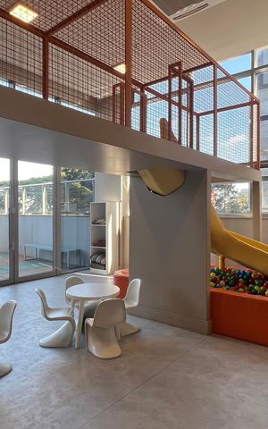 Studio à venda com 31m², 1 quarto e sem vaga Studio à venda com 31m², 1 quarto e sem vagaBrinquedoteca