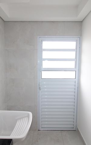 Apartamento à venda com 35m², 2 quartos e sem vagaSala / Cozinha