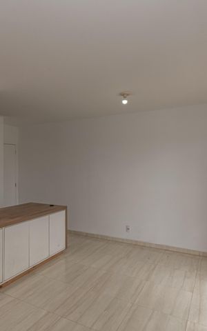 Apartamento à venda com 70m², 3 quartos e 2 vagas Apartamento à venda com 70m², 3 quartos e 2 vagasSala de Estar/Jantar