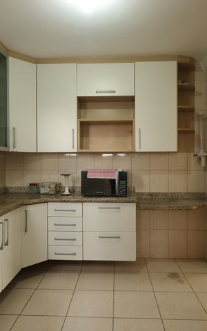 Apartamento à venda com 87m², 3 quartos e 2 vagasCozinha