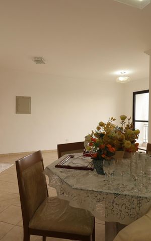 Apartamento à venda com 87m², 3 quartos e 2 vagasSala de Jantar