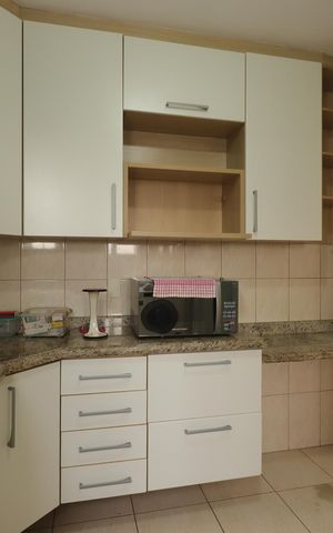 Apartamento à venda com 87m², 3 quartos e 2 vagasCozinha