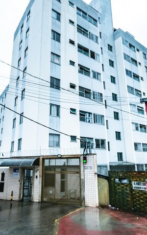 Apartamento para alugar com 60m², 2 quartos e 1 vagaFachada