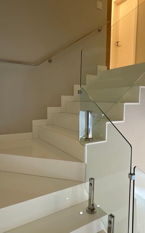 Casa de condomínio à venda com 430m², 4 quartos e 2 vagas
