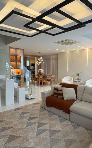 Casa de condomínio à venda com 430m², 4 quartos e 2 vagas
