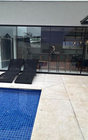 Casa de condomínio à venda com 430m², 4 quartos e 2 vagas