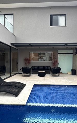 Casa de condomínio à venda com 430m², 4 quartos e 2 vagas