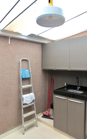 Apartamento para alugar com 43m², 2 quartos e 1 vaga Apartamento para alugar com 43m², 2 quartos e 1 vagaCozinha e Área de Serviço