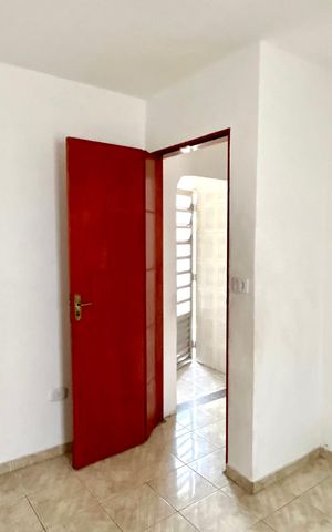 Casa à venda com 210m², 3 quartos e 2 vagas Casa à venda com 210m², 3 quartos e 2 vagasQuarto 2