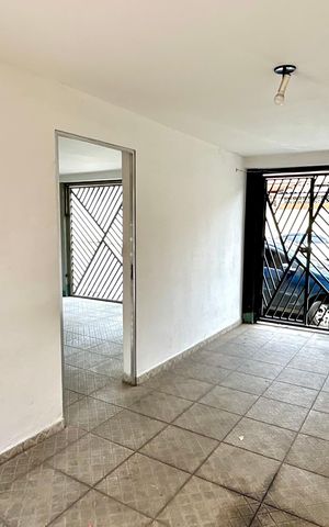 Casa à venda com 210m², 3 quartos e 2 vagas Casa à venda com 210m², 3 quartos e 2 vagasGaragem