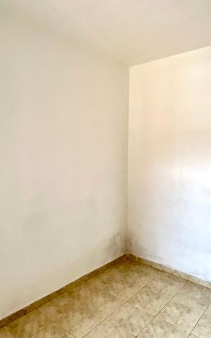 Casa à venda com 210m², 3 quartos e 2 vagas Casa à venda com 210m², 3 quartos e 2 vagasQuarto 3