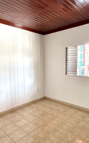 Casa à venda com 210m², 3 quartos e 2 vagas Casa à venda com 210m², 3 quartos e 2 vagasQuarto 1