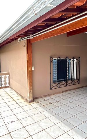Casa à venda com 210m², 3 quartos e 2 vagas Casa à venda com 210m², 3 quartos e 2 vagasChurrasqueira