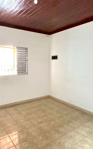 Casa à venda com 210m², 3 quartos e 2 vagas Casa à venda com 210m², 3 quartos e 2 vagasQuarto 1