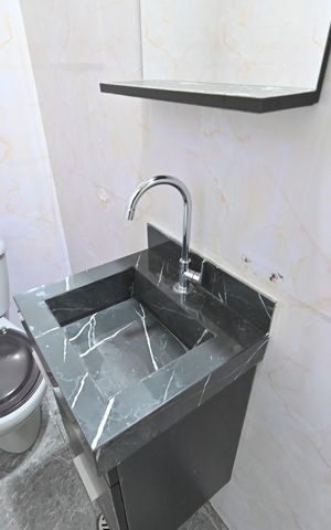 Casa à venda com 75m², 2 quartos e 1 vagaLavabo