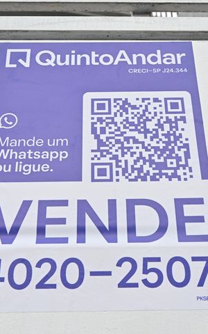Casa à venda com 75m², 2 quartos e 1 vagaPlaquinha Vende Instalada 01/10/26 - Cod: PKSB-85
