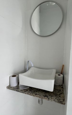 Apartamento para alugar com 72m², 2 quartos e 1 vaga Apartamento para alugar com 72m², 2 quartos e 1 vagaBanheiro da Suíte 2