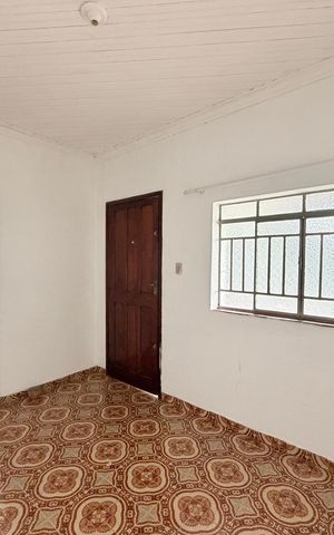 Casa para alugar com 80m², 3 quartos e 1 vagaSala