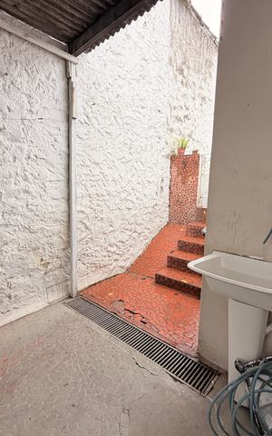 Casa para alugar com 80m², 3 quartos e 1 vagaÁrea de Serviço