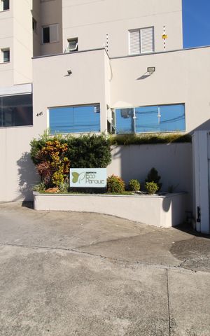 Apartamento para alugar com 70m², 2 quartos e 1 vagaPortaria
