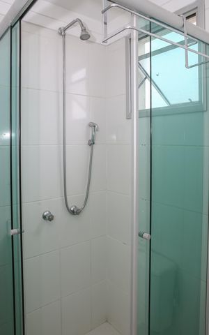 Apartamento para alugar com 63m², 2 quartos e 1 vaga Apartamento para alugar com 63m², 2 quartos e 1 vagaBanheiro da Suíte