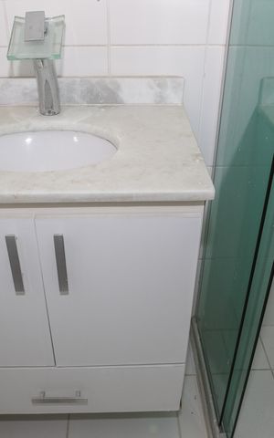 Apartamento para alugar com 63m², 2 quartos e 1 vaga Apartamento para alugar com 63m², 2 quartos e 1 vagaBanheiro da Suíte