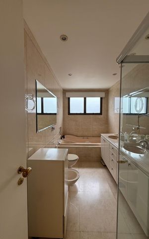 Apartamento à venda com 330m², 4 quartos e 4 vagas