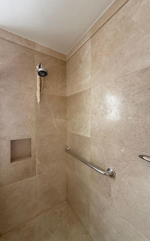 Apartamento à venda com 330m², 4 quartos e 4 vagas