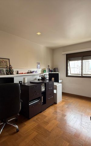 Apartamento à venda com 330m², 4 quartos e 4 vagas