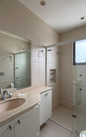 Apartamento à venda com 330m², 4 quartos e 4 vagas