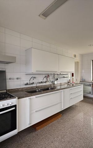 Apartamento à venda com 330m², 4 quartos e 4 vagas