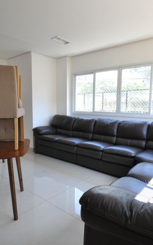 Apartamento à venda com 55m², 2 quartos e 2 vagasÁrea comum - Salão de festas