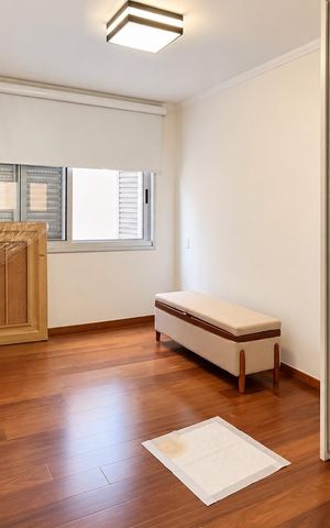 Apartamento para alugar com 215m², 3 quartos e 2 vagas Apartamento para alugar com 215m², 3 quartos e 2 vagasDormitório 2